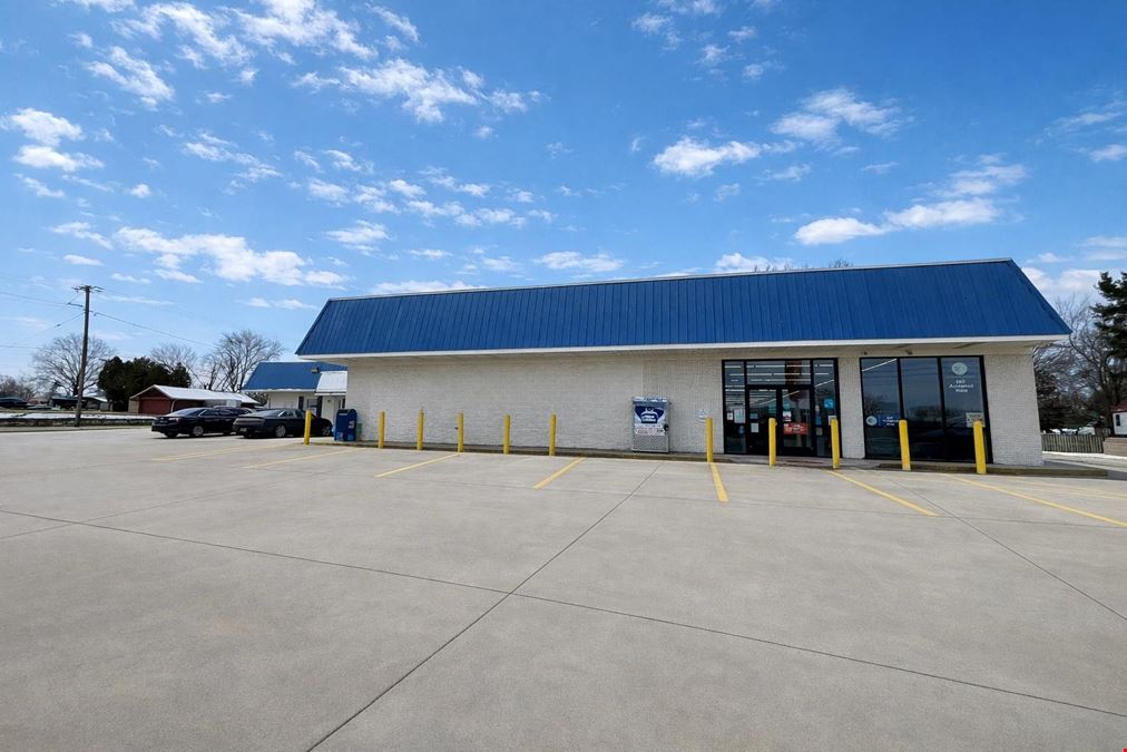 1,800 & 10,994 SQ.FT. FOR LEASE