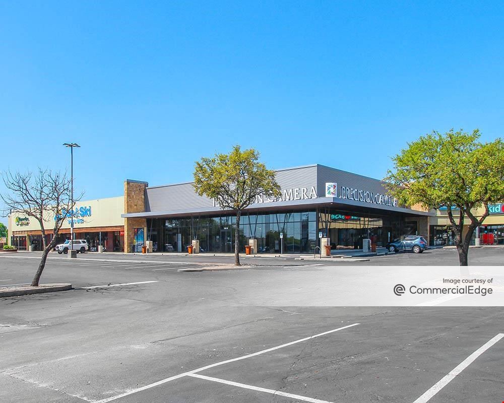 West Anderson Plaza