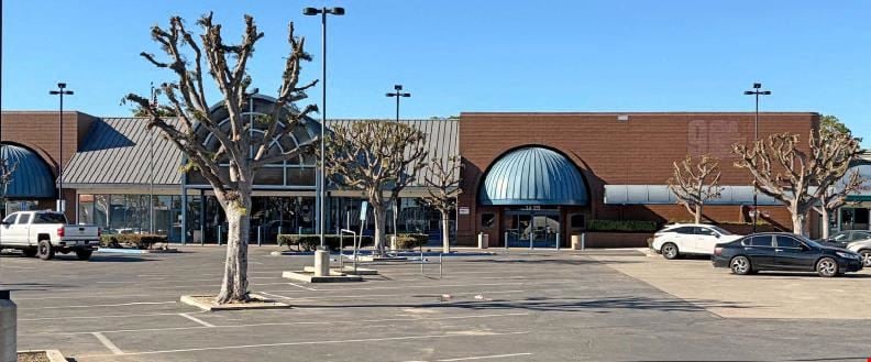 Preview of Retail space for Rent at 1425 S Victoria Ave