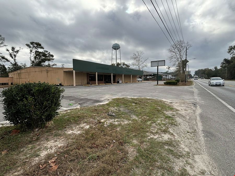 Former Grocery | South Leon County