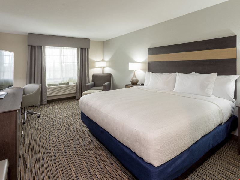 GrandStay Hotel