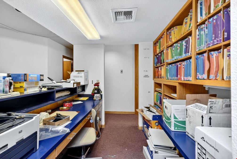 950 W. Ironwood Dr. #1