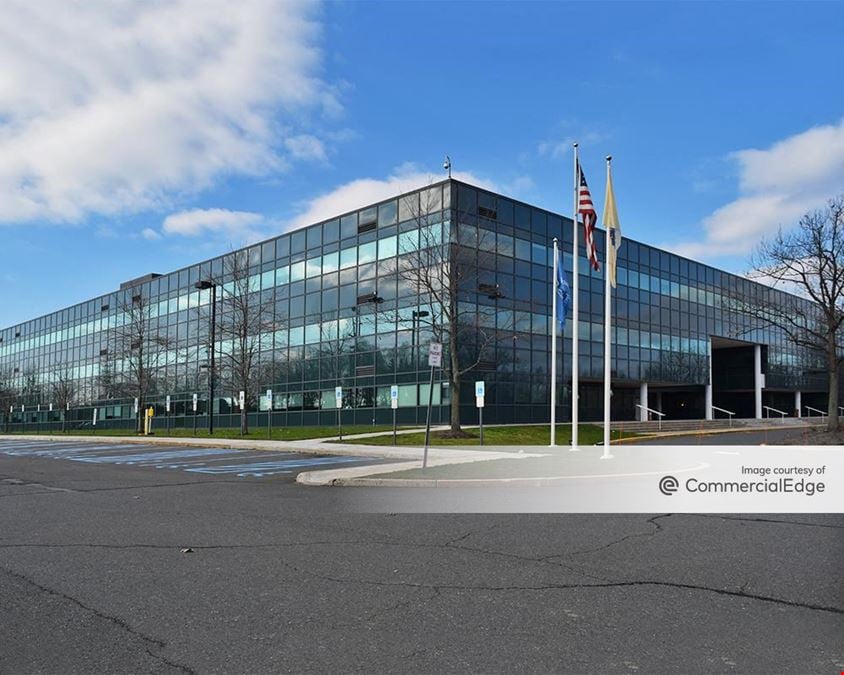100 Nassau Park Blvd