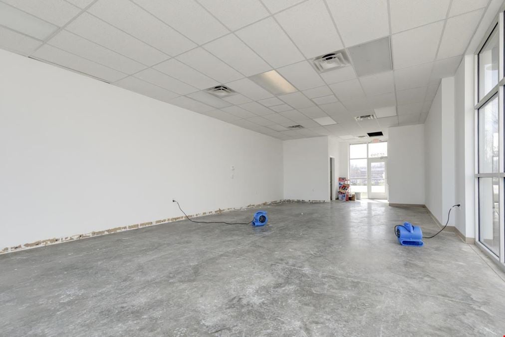 Chesterfield Airport Rd. Retail For Lease