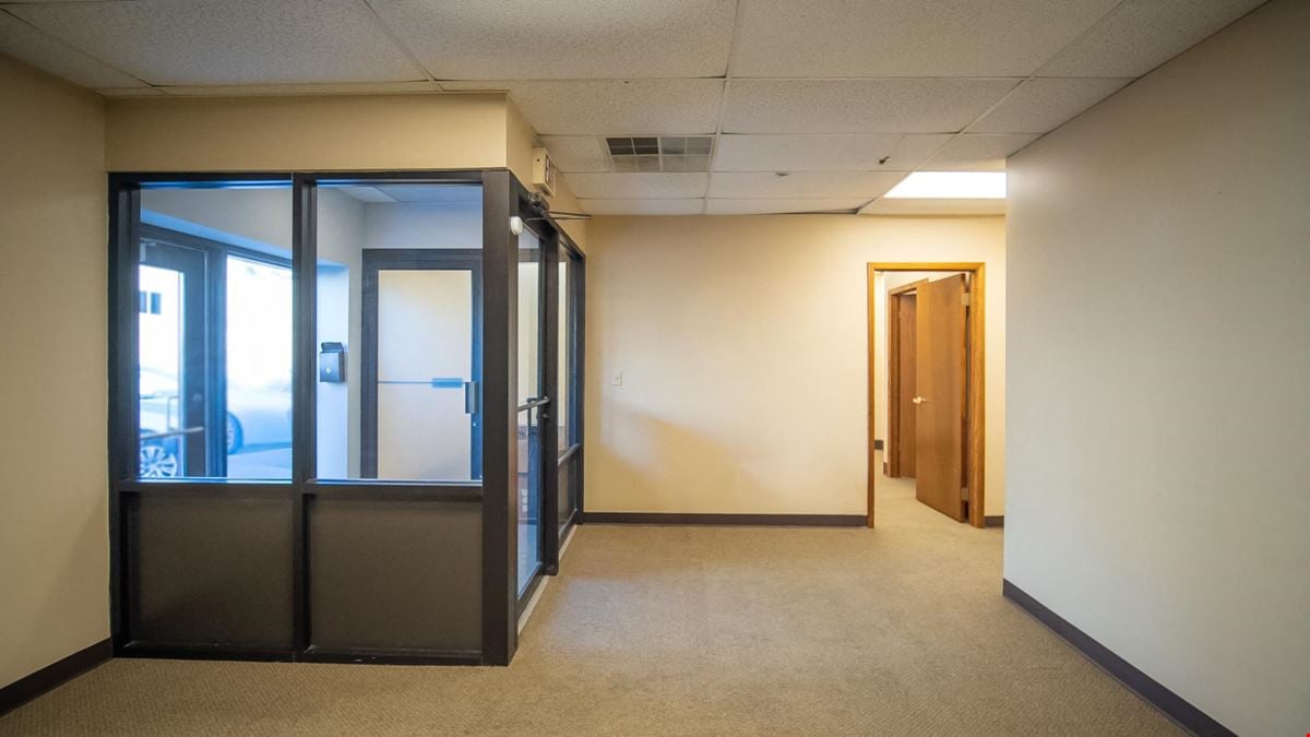The Wallin Building | Private Entrance Commercial Suite