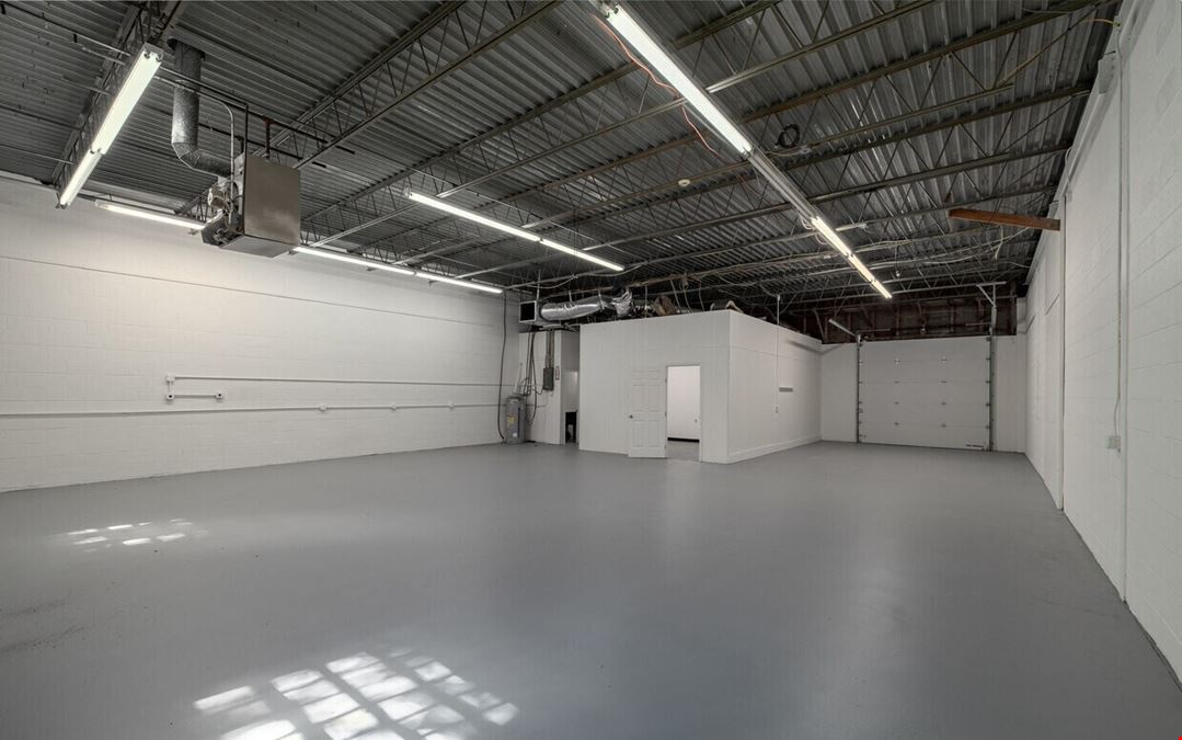North Graham Business Center - Flexible, Functional, and Fully Renovated
