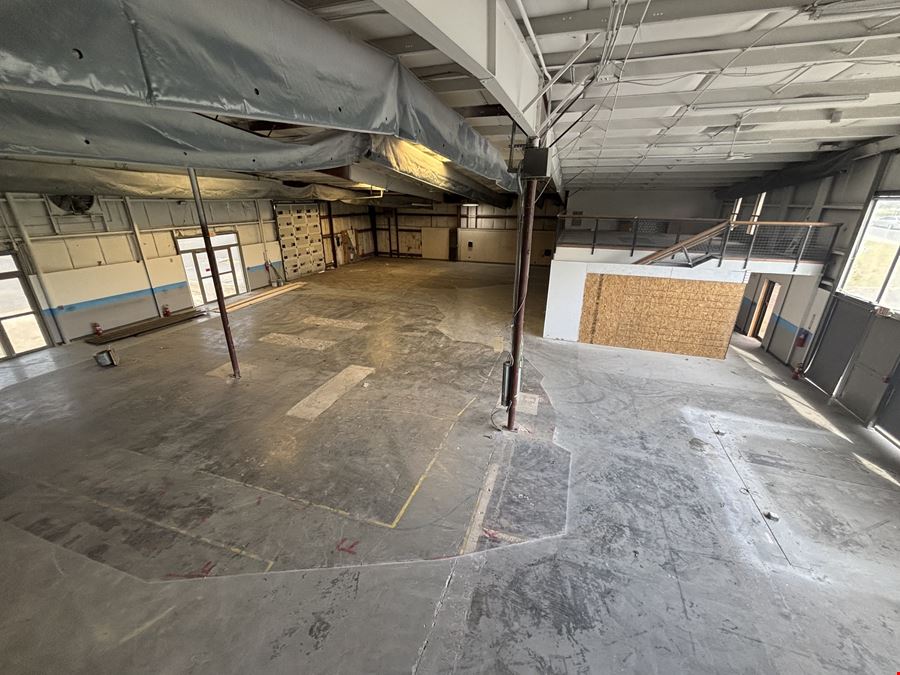 136 Industrial Dr