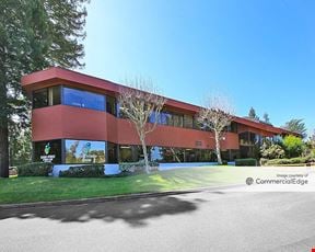 Willow Pond Plaza