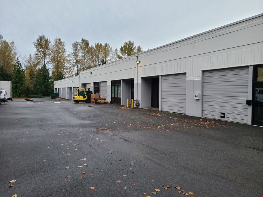 South 200th Street Industrial Building