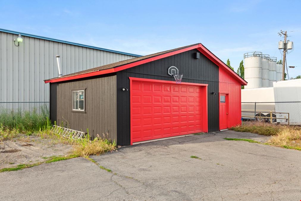 Former Oil Change Station