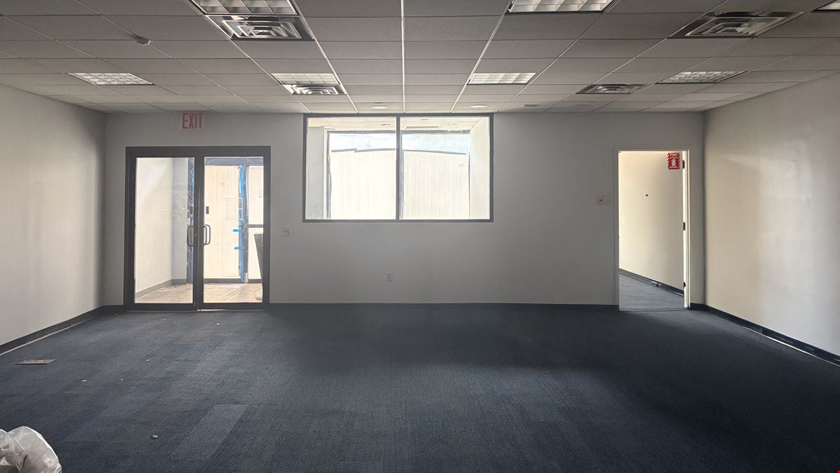 2,500 SF | 22-04 31st Street | Prime Retail Space with Mezzanine & Basement for Lease