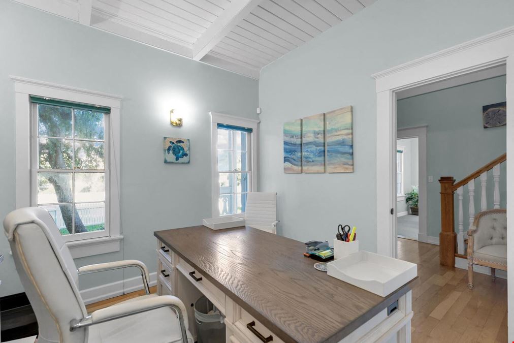 Law Office in Islamorada