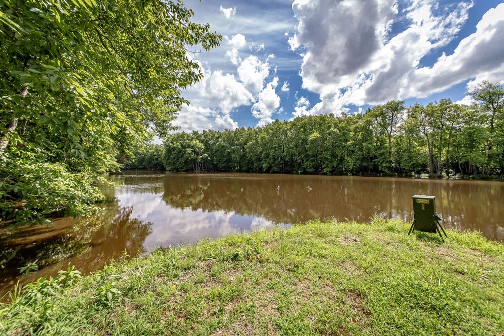 Ouachita River Private Hunting & Fishing Retreat