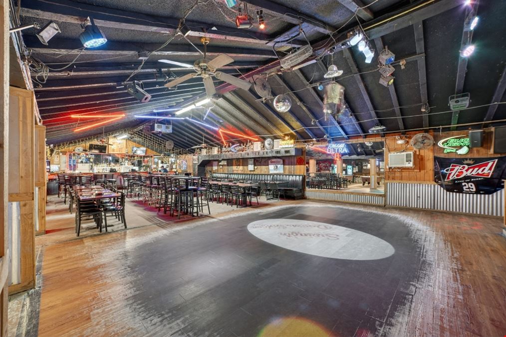 304 FM 148 Terrell - Legendary Dance Hall & Saloon For Sale