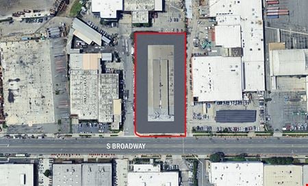 Preview of commercial space at 14815 S Broadway