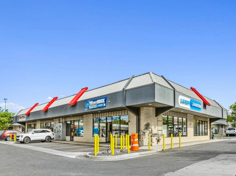 Cottonwood Plaza