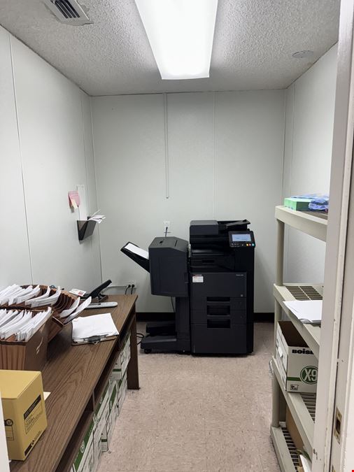 Deland Stand Alone Property- 4,248 SF