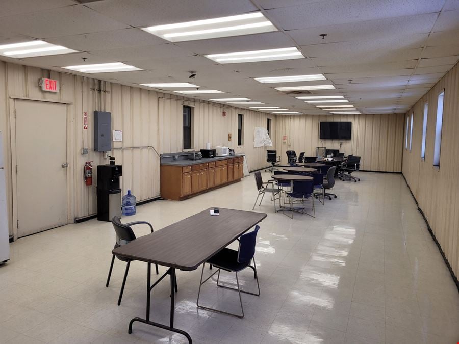 19 Industrial Park Rd E