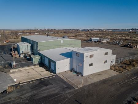 Preview of Industrial space for Rent at 2148 Washington 26