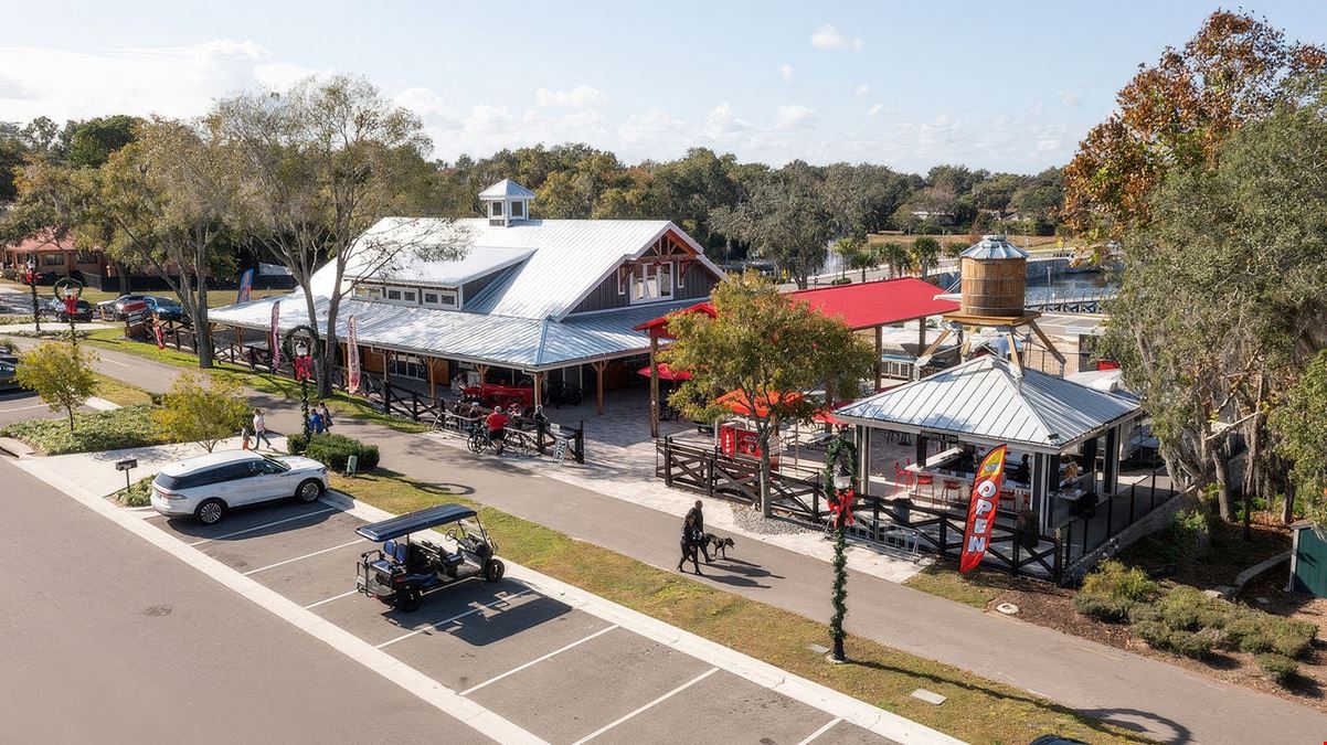 8,792 SF Retail/Food Service/Event Center Clermont, FL