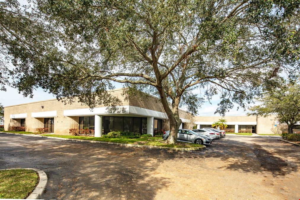 5706 Benjamin Center Dr