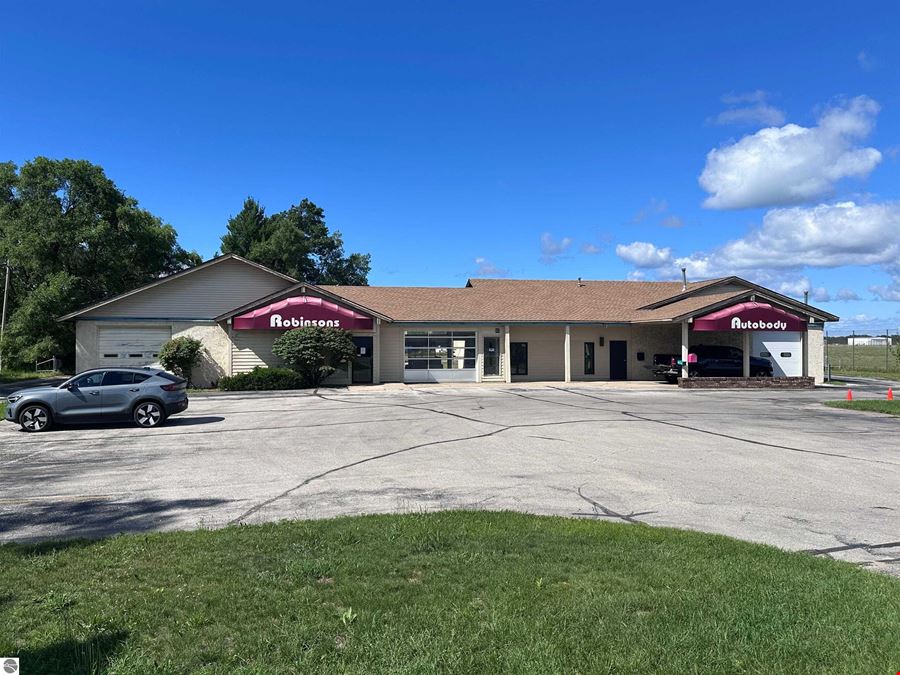 880 W South Airport Rd