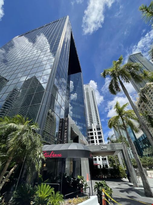 1200 Brickell Ave Retail