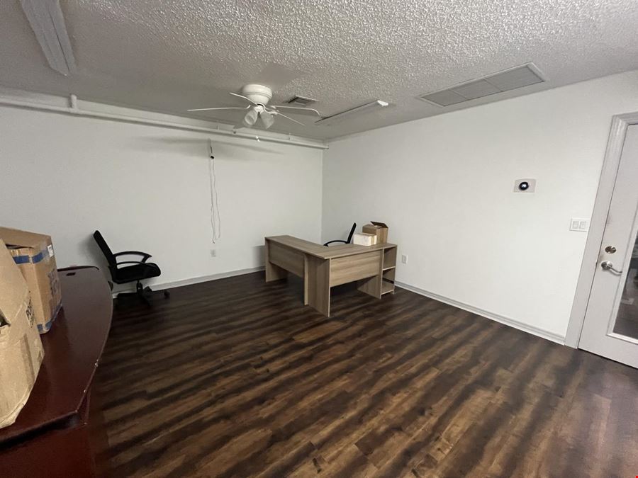 12155 Metro Parkway #4