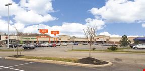 Lowe's Plaza