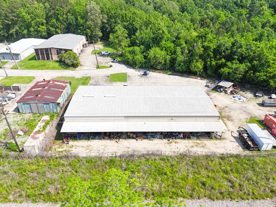 8% Cap 5 Year Sale-Leaseback with Yard