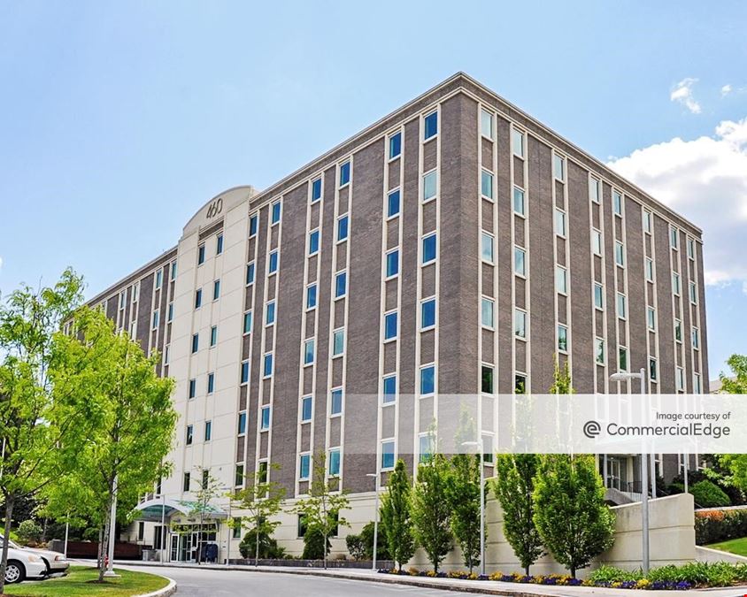460 Totten Pond Road
