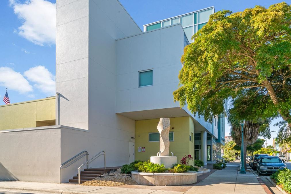 ICONIC ROSEMARY DISTRICT  OFFICE BLDG.