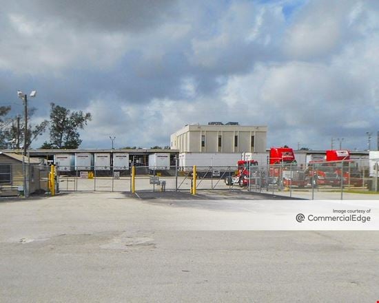 Preview of Industrial space for Rent at 7000 NW 60th Street