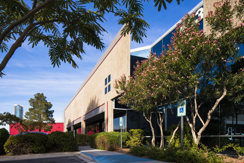 Arville Commerce Center