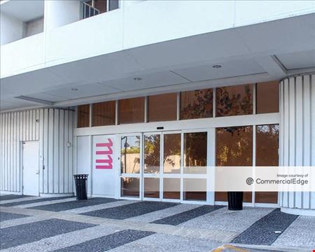Preview of commercial space at 1111 Lincoln Rd