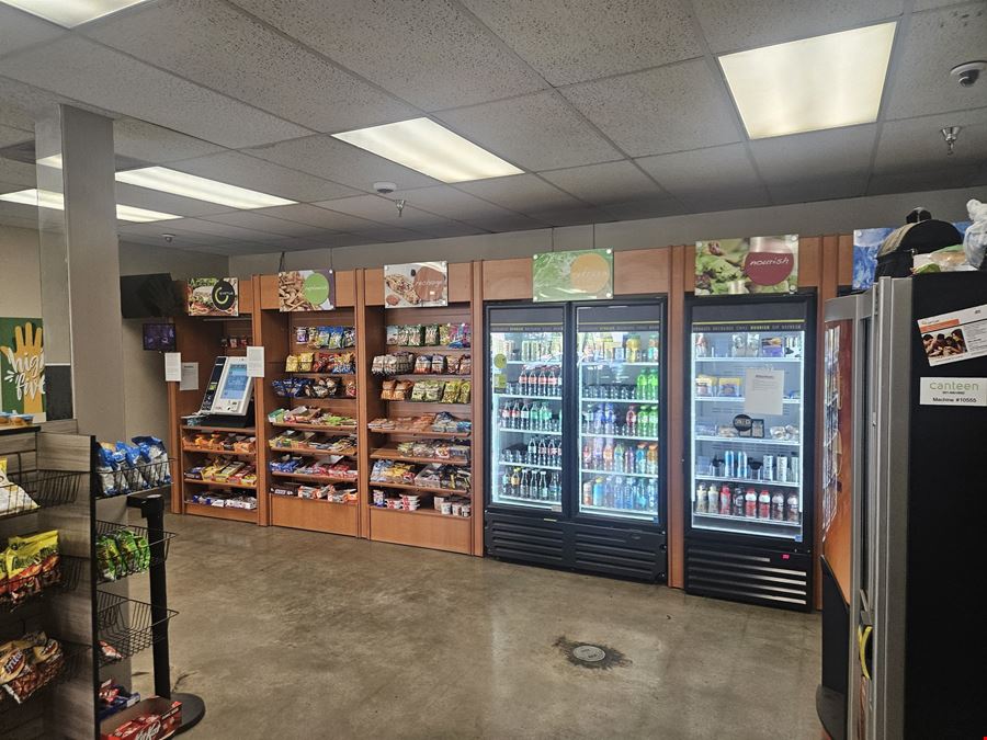 Former Ace Hardware