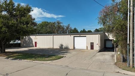 Preview of Industrial space for Sale at 1637 S Baehr St