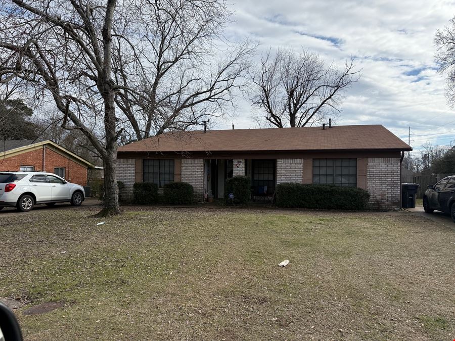 Houses, Duplexes, & Fourplex for Sale