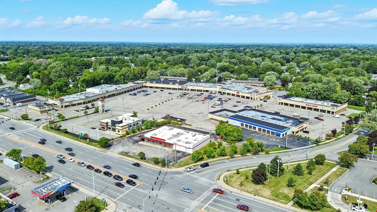 Stoneridge Plaza