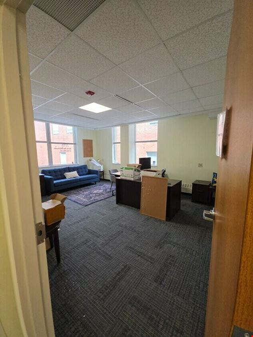 737 Delaware Ave
