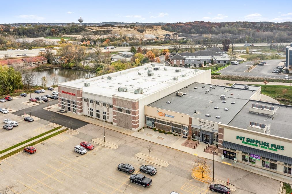 Princeton Shoppes at Orchard Pointe