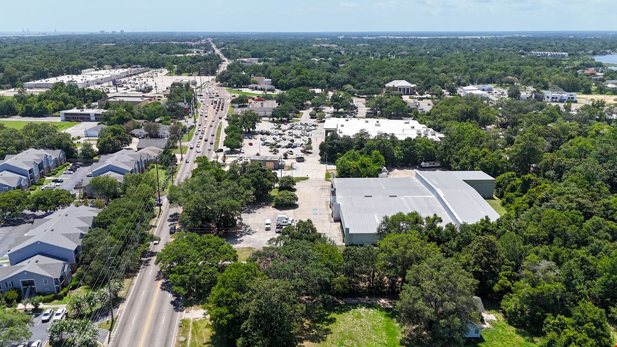 Retail/Warehouse at Pass and Cowan Rd