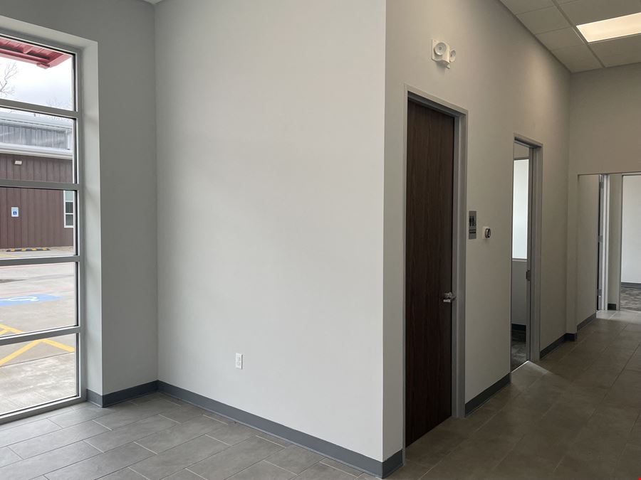 331 Corporate Wood Dr