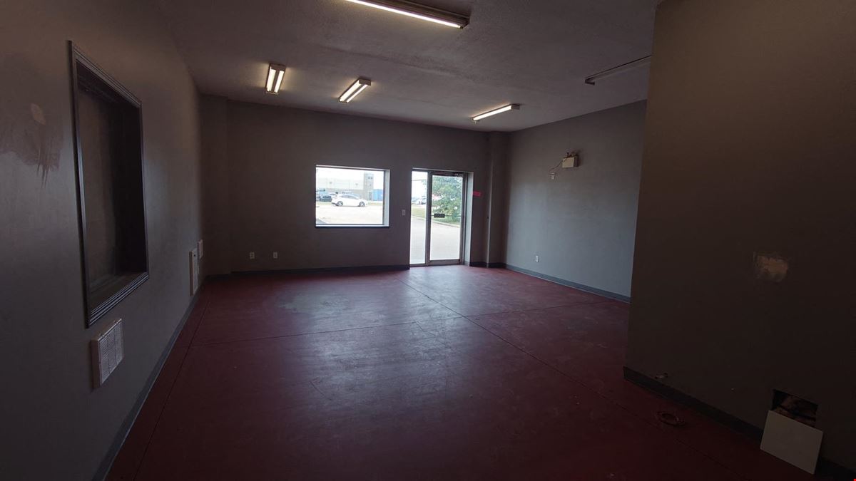 7607 Edgar Industrial Drive