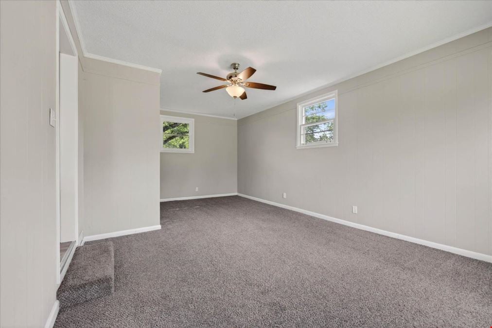 422 Burch Rd
