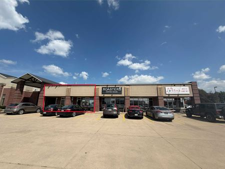 Preview of Retail space for Rent at 1061 N Center Point Rd