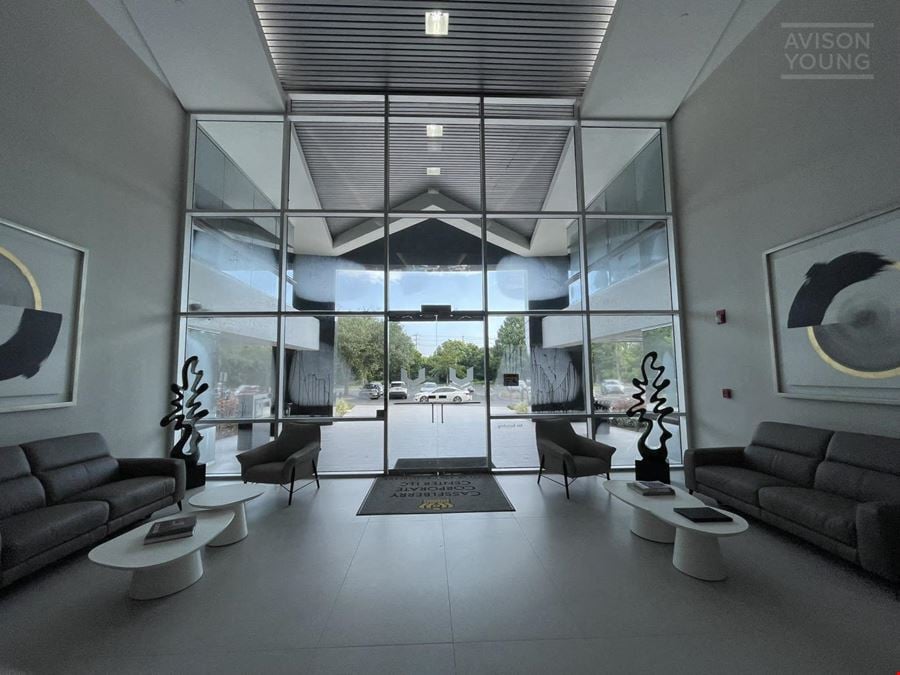 UniCenter Corporate Building