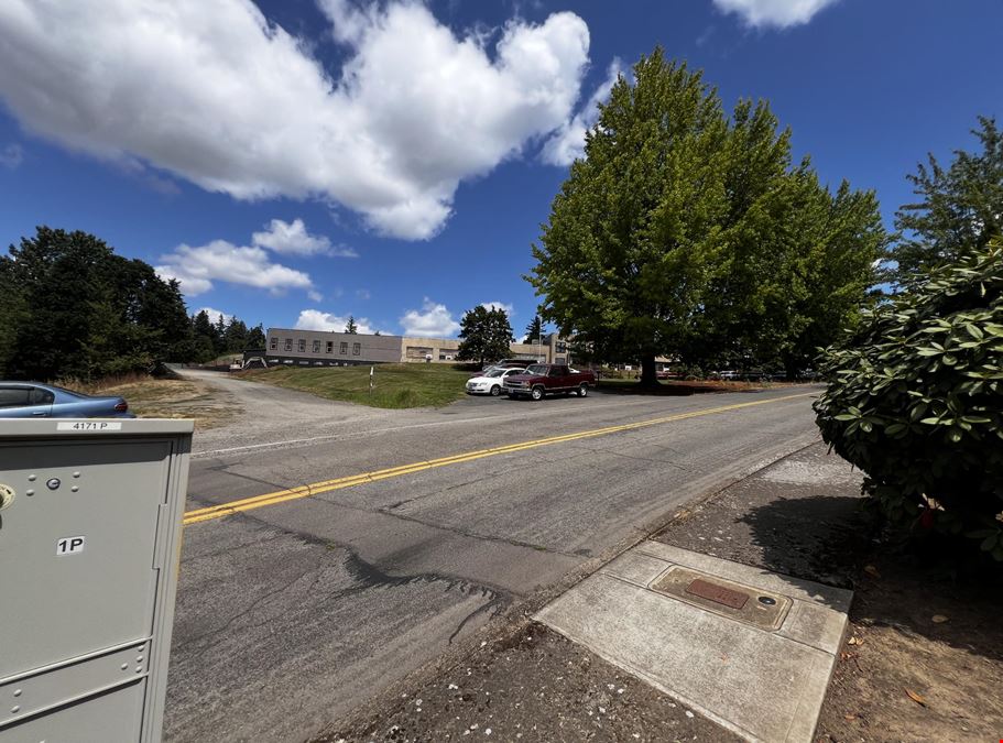 College Park Apartments