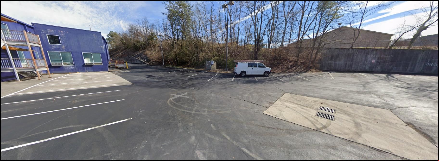 Affordable Rents / Prime West Knox Location
