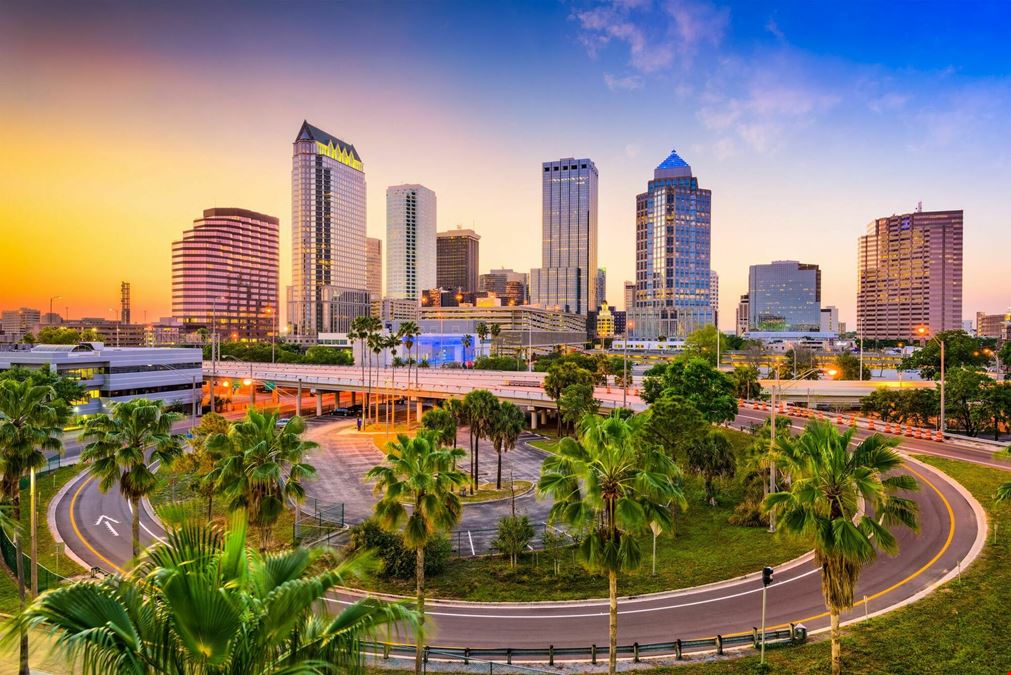 (7.4% CAP RATE) TAMPA BAY CITGO W/ GO MARET C-STORE (20-YEAR NNN LEASE)!